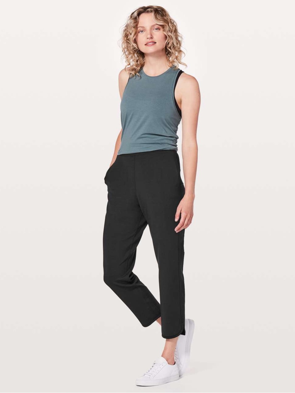 EUC Lululemon Every Moment Pant *26" in Black